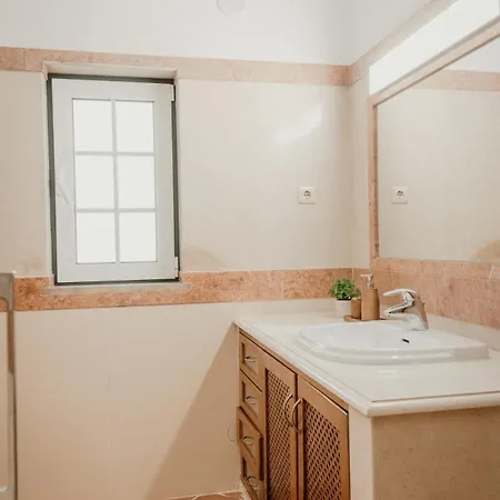 別荘 Casa Dos Almargens - Moradia 3 Quartos Com Piscina